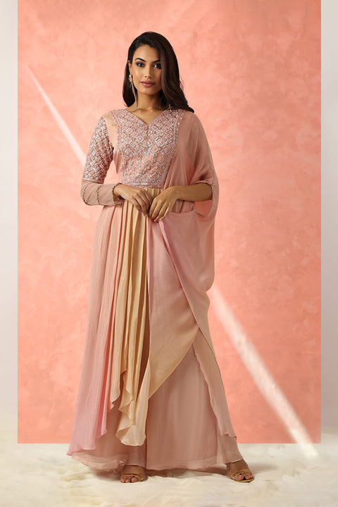 Peach and pink shaded crepe tunic paired with pallazo.