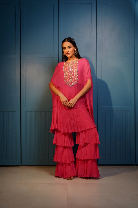 Fuchsia pink kaftan with cutout sleeves set.